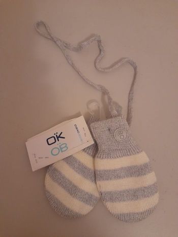 Paire de moufles garcon hiver