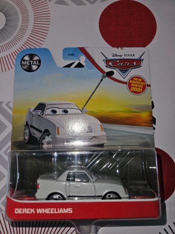 Voiture cars Mattel Disney Pixar neuve