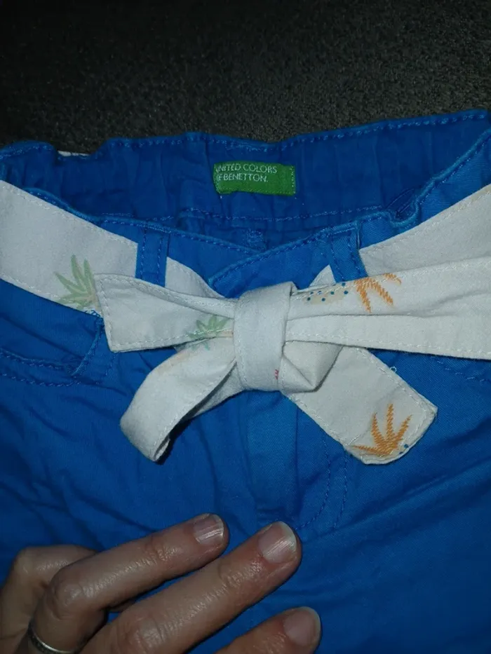 Short bleu 2 ans - photo numéro 3
