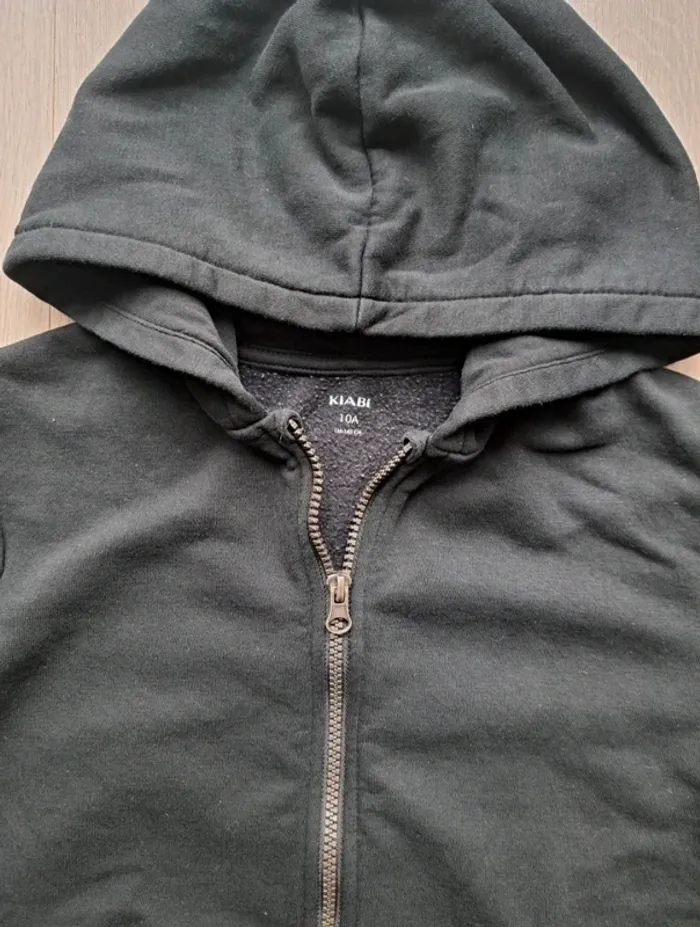 Gilet zippé sweat zippé Kiabi à capuche - photo numéro 3