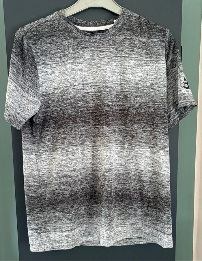 Tee-shirt
