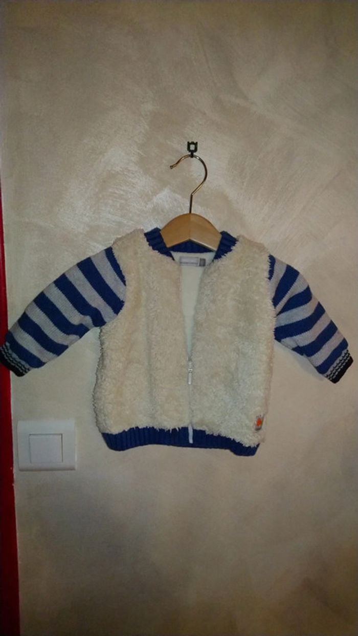 Superbe gilet doublé Catimini taille 6 mois