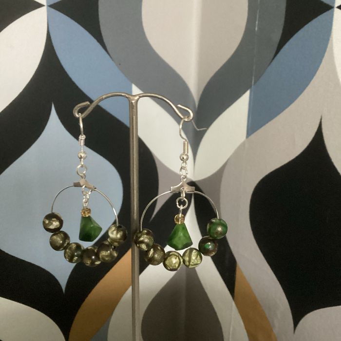 Boucle s d’oreilles perles et pierre