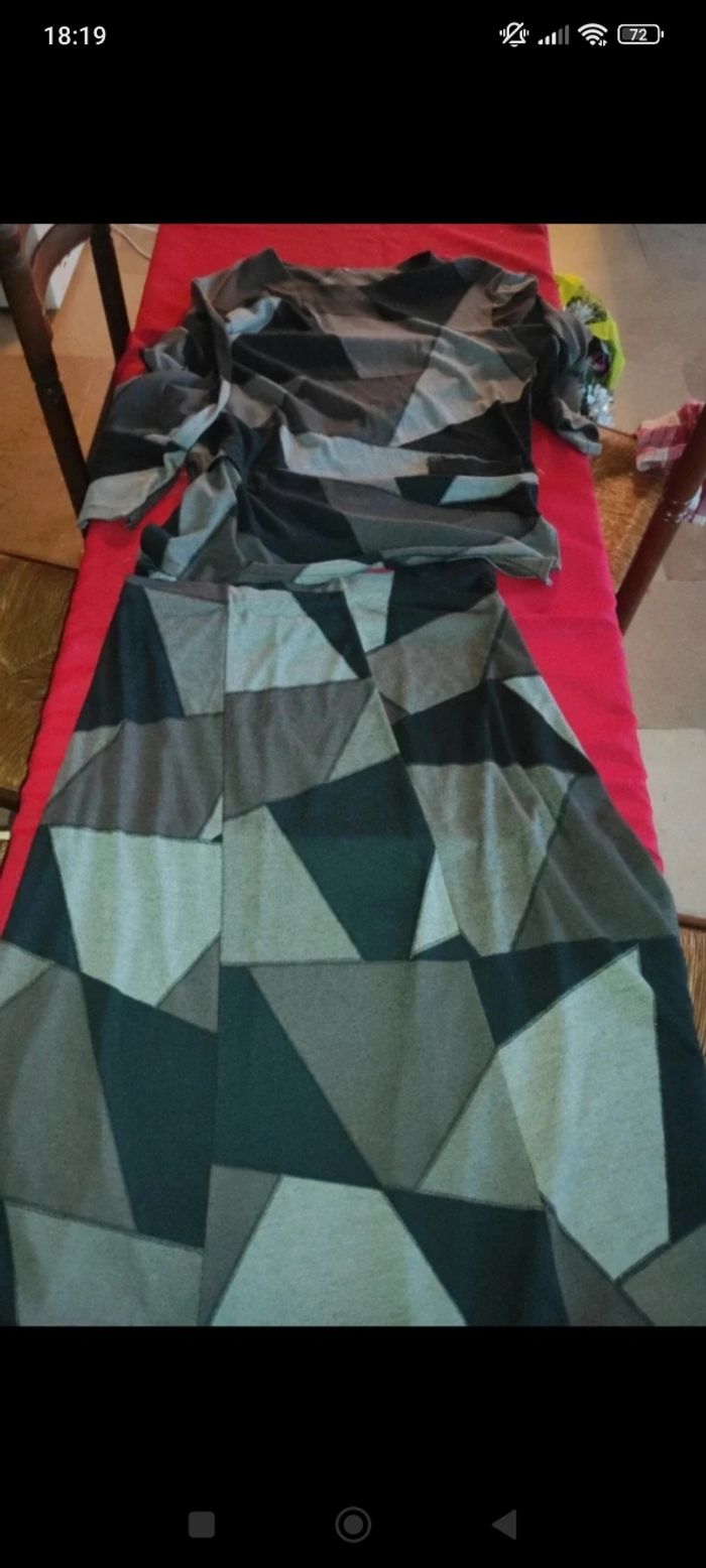 Très belle ensemble femme f29 - photo numéro 3