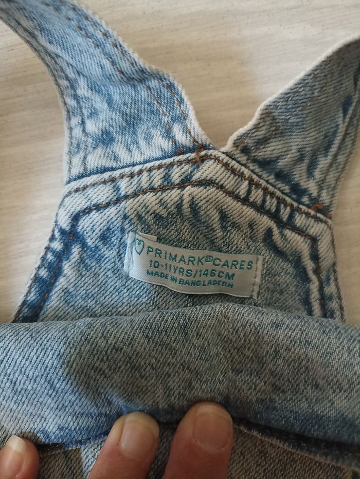 Jupes a vendre entre 9 et 12 ans, rès bons  état s - photo numéro 6