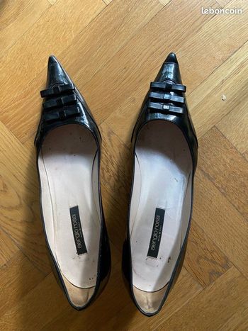 Escarpins noir laqué Sergio Rossi talon 5 cm taille 38