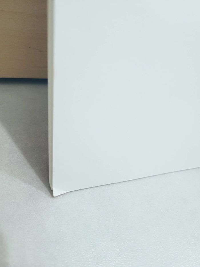 🌺 Livre (école des loisirs) : Le loup rouge - photo numéro 7