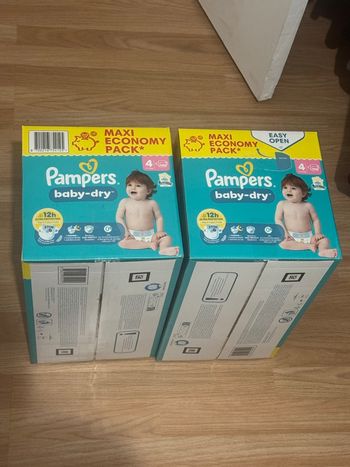 Pampers Baby-Dry - Taille 4 - neuf 