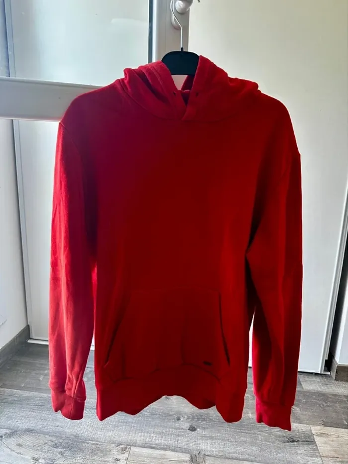 Sweat à capuche rouge Bizzbee