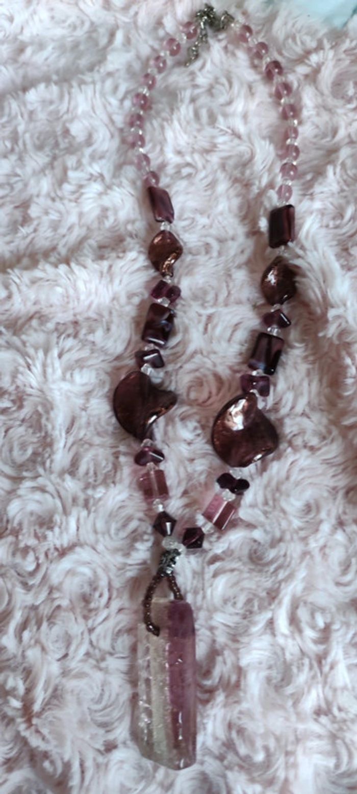 Collier perles en verre violet - photo numéro 3