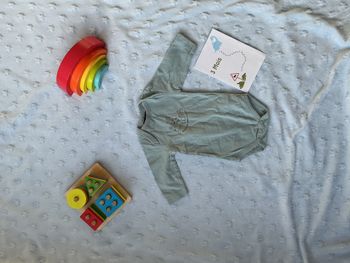 body manches longues bleu dessin devant 3 mois tout compte fait