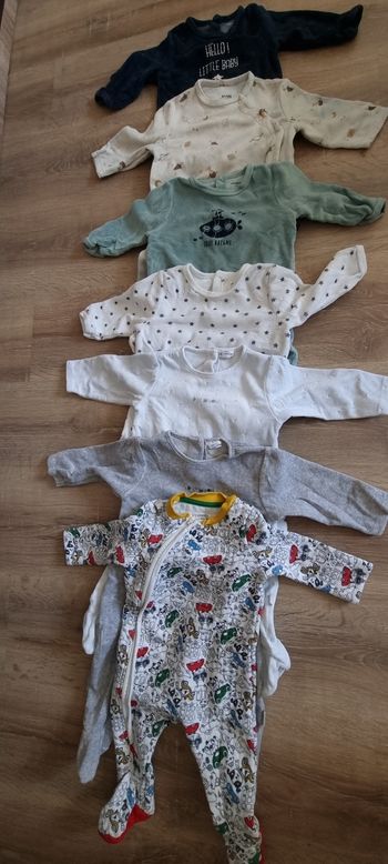 Lot de pyjamas garçon 9 mois