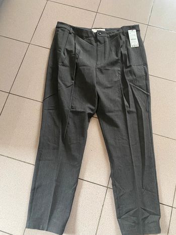 Pantalon de costume coupe classique taille 46 Stradivarius Neuf