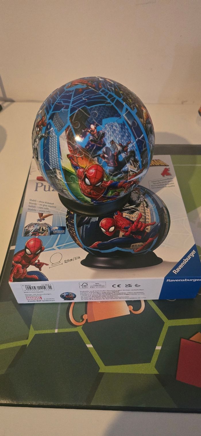 Puzzle 3d spiderman