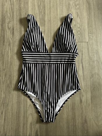 Maillot de bain marinière une pièce noir et blanc T38 M