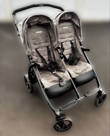 Poussette double peg pérégo 