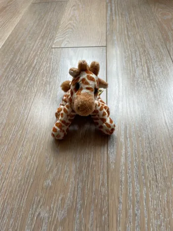 Doudou peluche enfant girafe