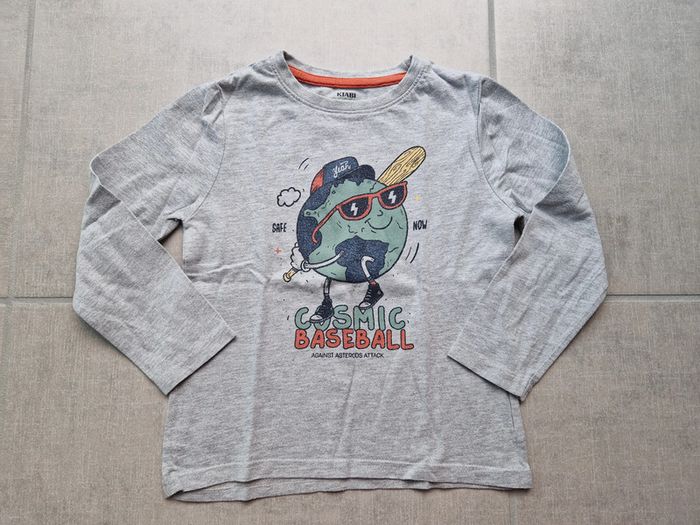 Tee shirt