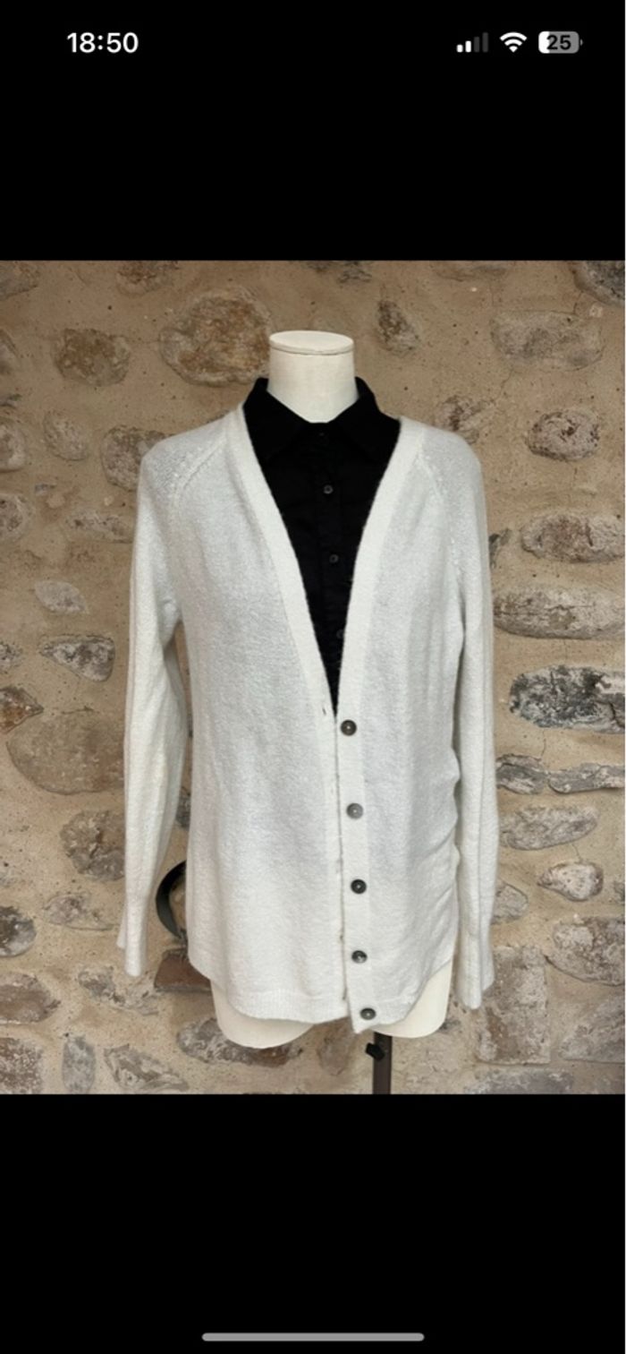 Cardigan gilet blanc très bon état