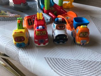 Garage Tut Tut Bolide + 3 véhicules