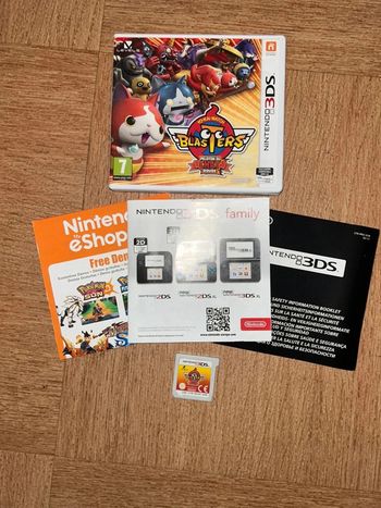 Jeu Yokai yo-kai Watch blasters peleton du chat rouge Nintendo 3ds