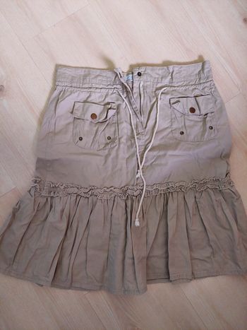 Jupe beige taille 40