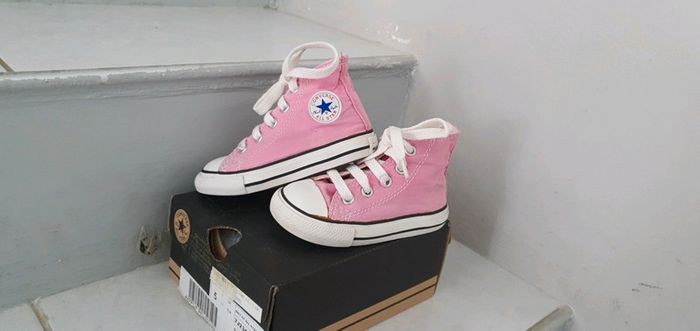 Chaussures converse bébé fille Pointure 21 VIN