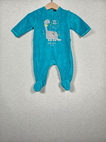 Pyjama velour dinosaures  kiabi  3 mois 56-62cm