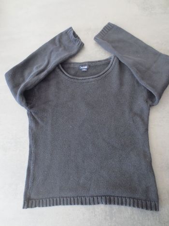 Pull noir 6 ans