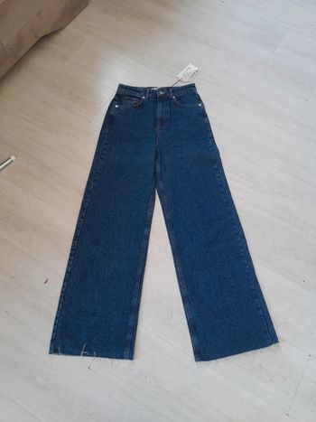 Jean taille haute large NA KD neuf avec étiquette
