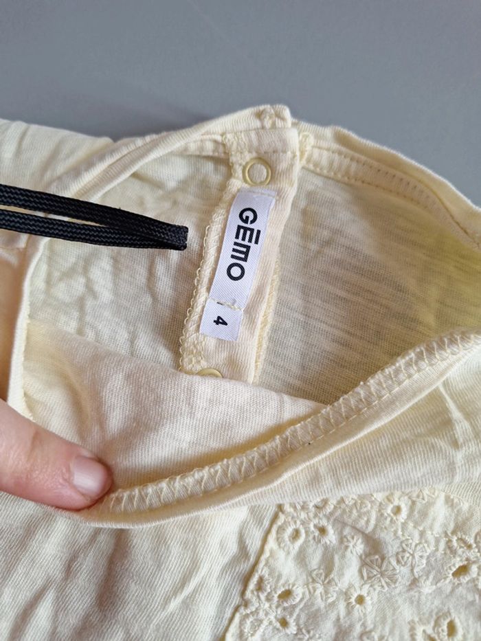Haut jaune broderie 4 ans - photo numéro 4