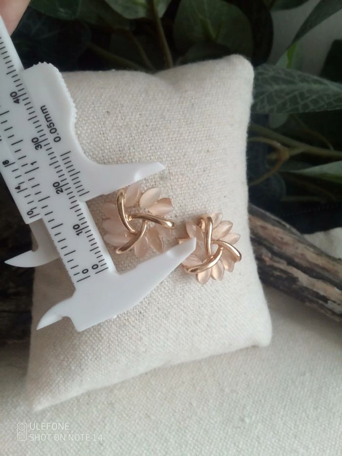 Boucles d'oreilles bohèmes pierres de sélénite - photo numéro 2