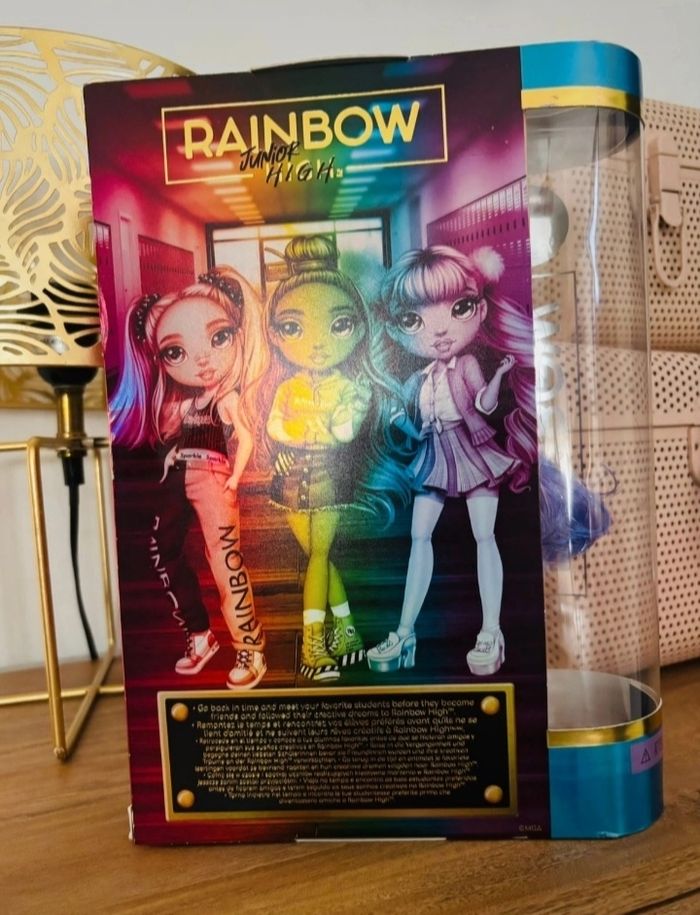 Rainbow High junior - photo numéro 3