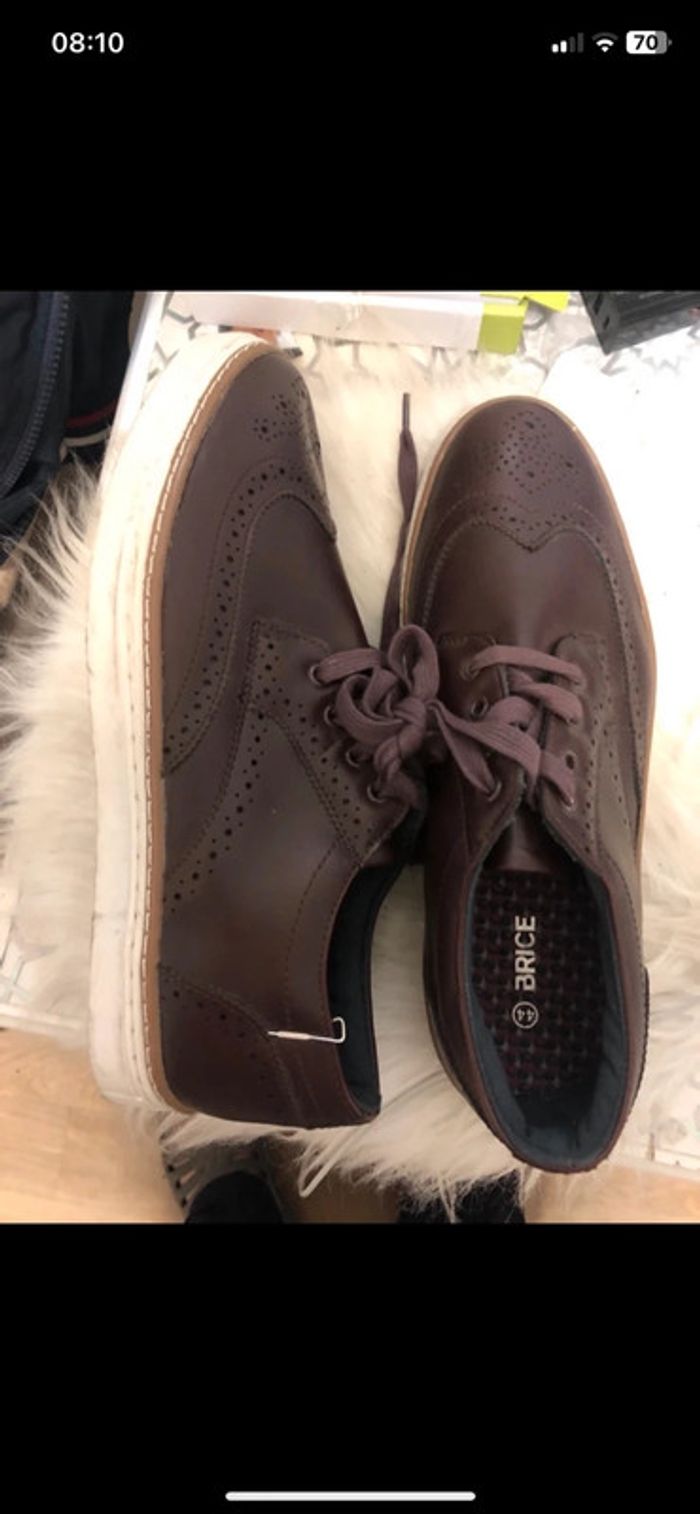 Chaussures homme chaussures habillées . Qualité Brice . Pointure 44