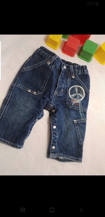 Jean bébé taille 3 mois