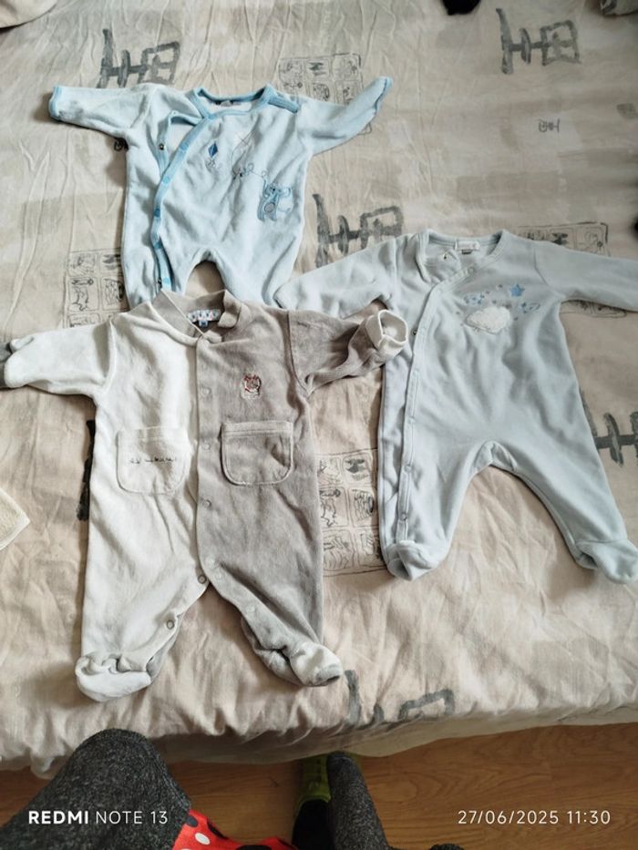 Pyjama 1 mois
