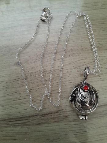 Collier Verveine, Vampire Diaries, Elena Gilbert, argenté