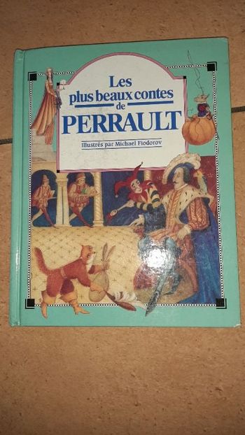Les plus beaux contes de PERRAULT