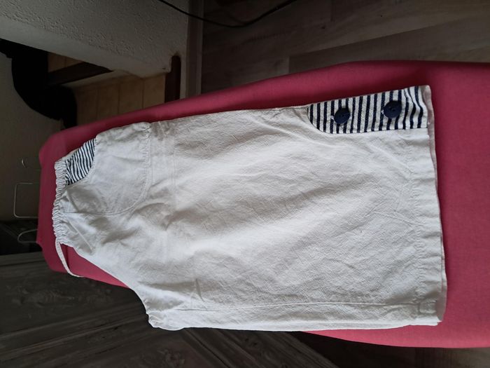 LOT DE BERMUDA XL PROCHE DU NEUF - photo numéro 3