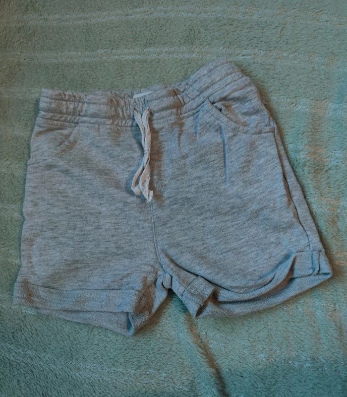 Short gris