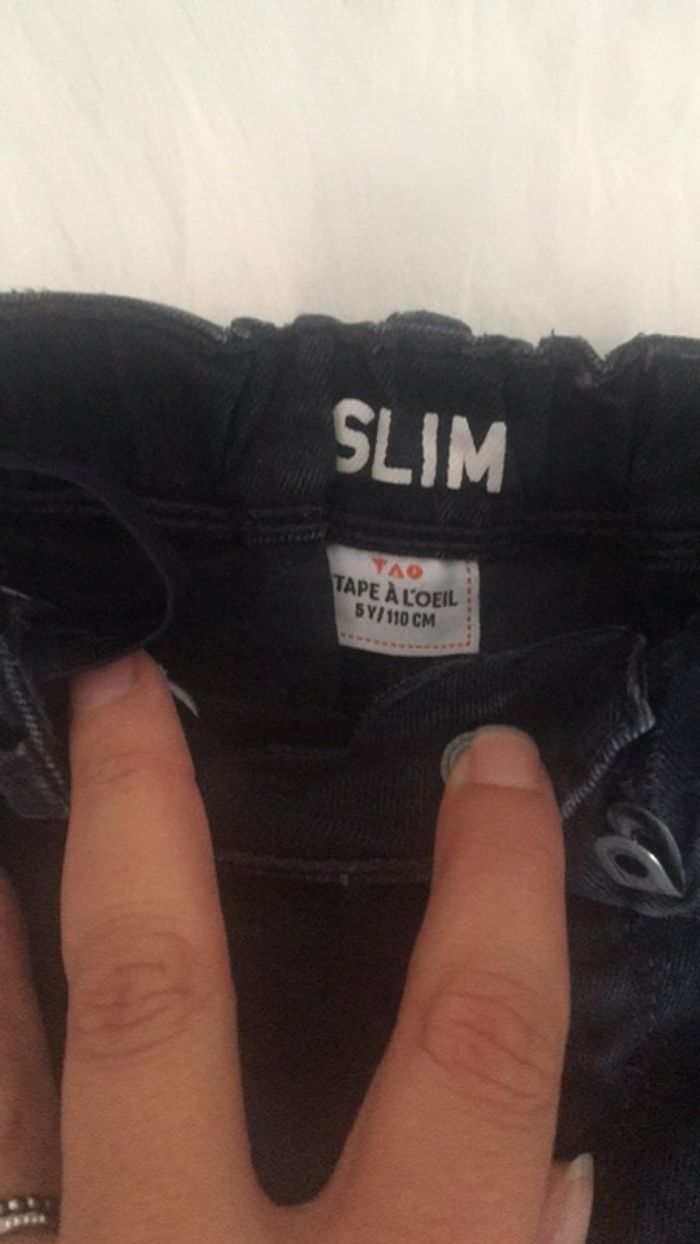 Jean slim effet usé - photo numéro 5