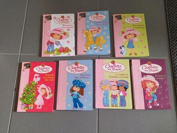 Lot livres Charlotte aux fraises