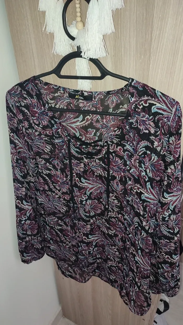 Blouse légère fleurie manche longue