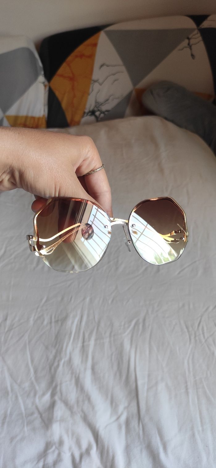 Lunettes de soleil - photo numéro 8