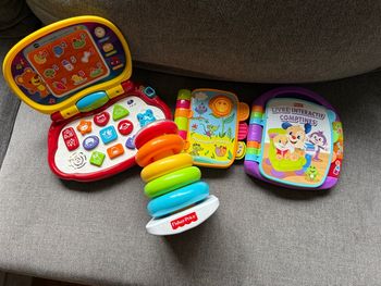 Lot de jeux premier âge