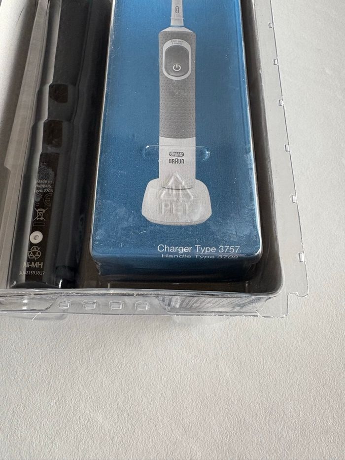 Brosse à dents électrique oral B vitality pro - photo numéro 7