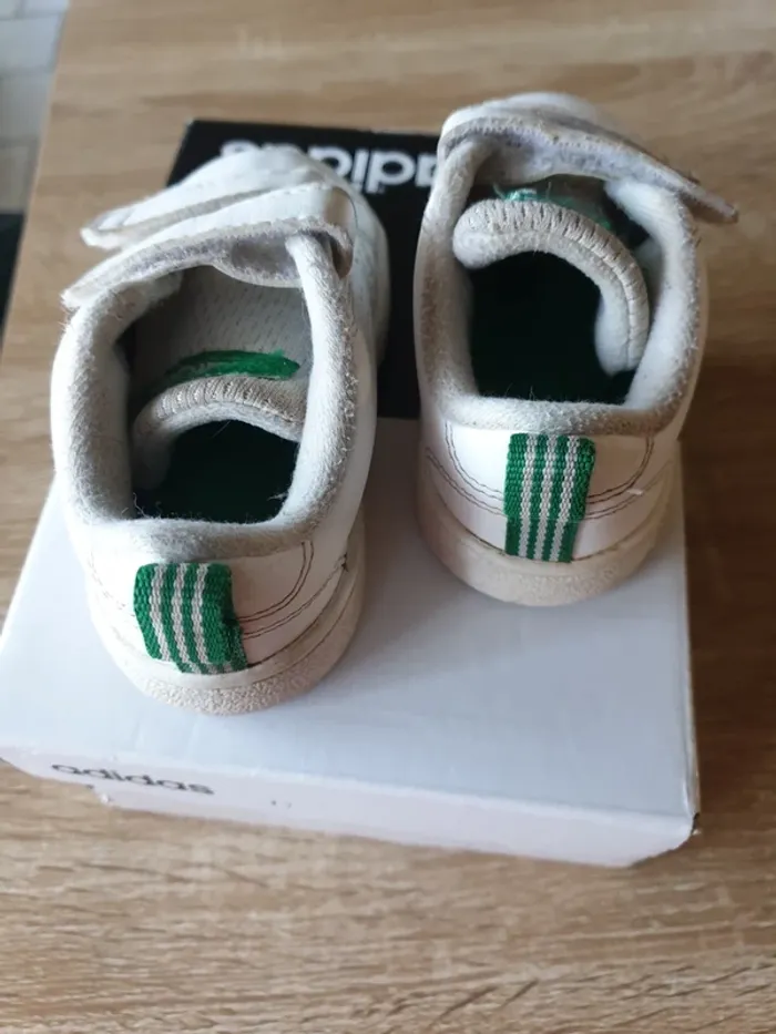 Baskets Adidas blanches 20 - photo numéro 3