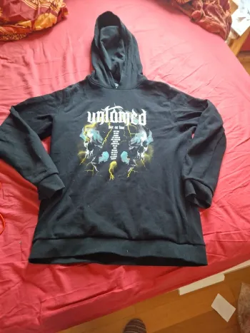 Sweat à capuche taille S