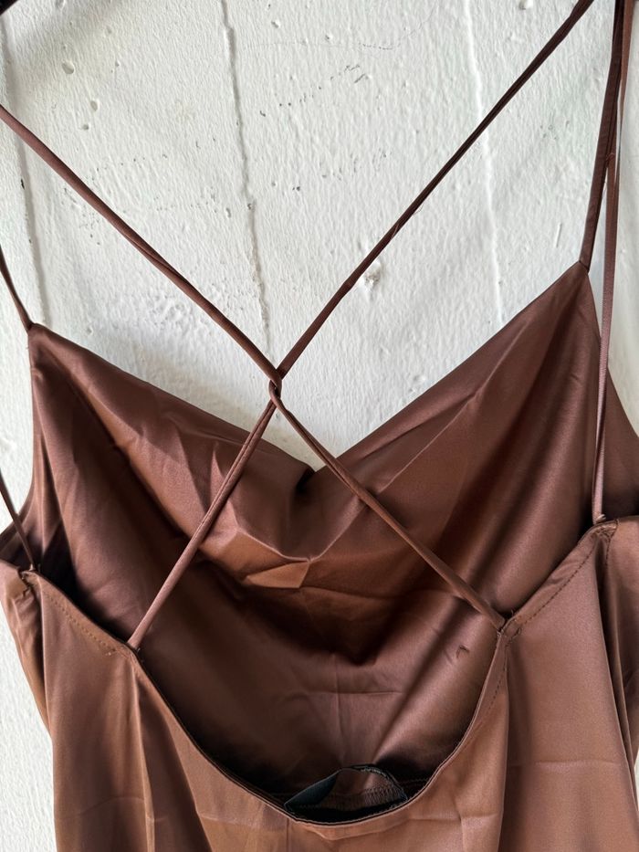 Robe chic satinée - photo numéro 5