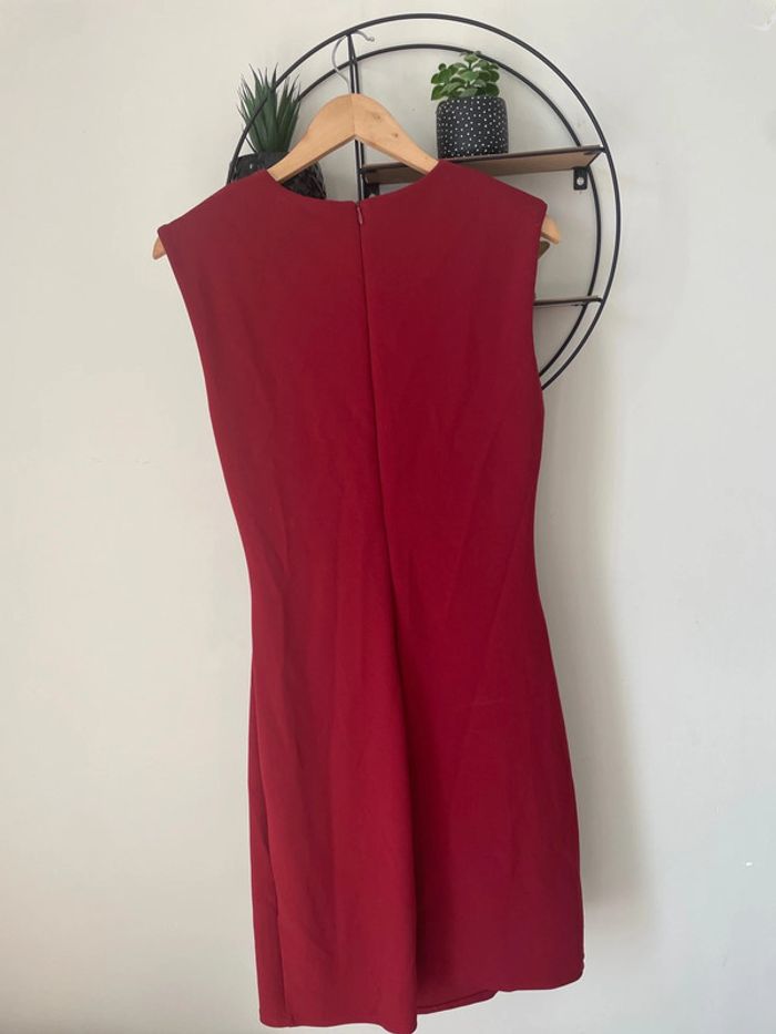 Belle robe fourreau - photo numéro 2